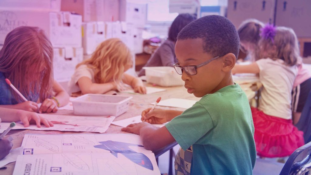 Realidad Virtual en la educación: características y beneficios