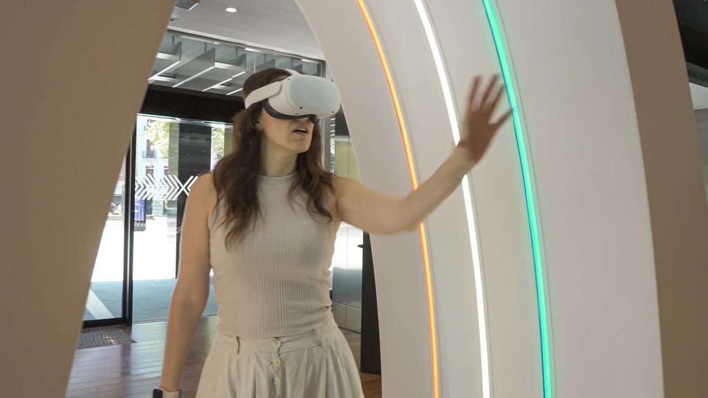 Virtual Reality phygital project made for Ibercaja Bank by Imascono